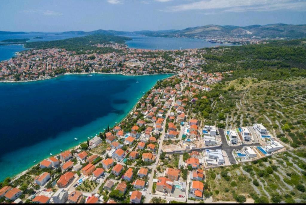 Summer Lounge Apartment Trogir Eksteriør bilde